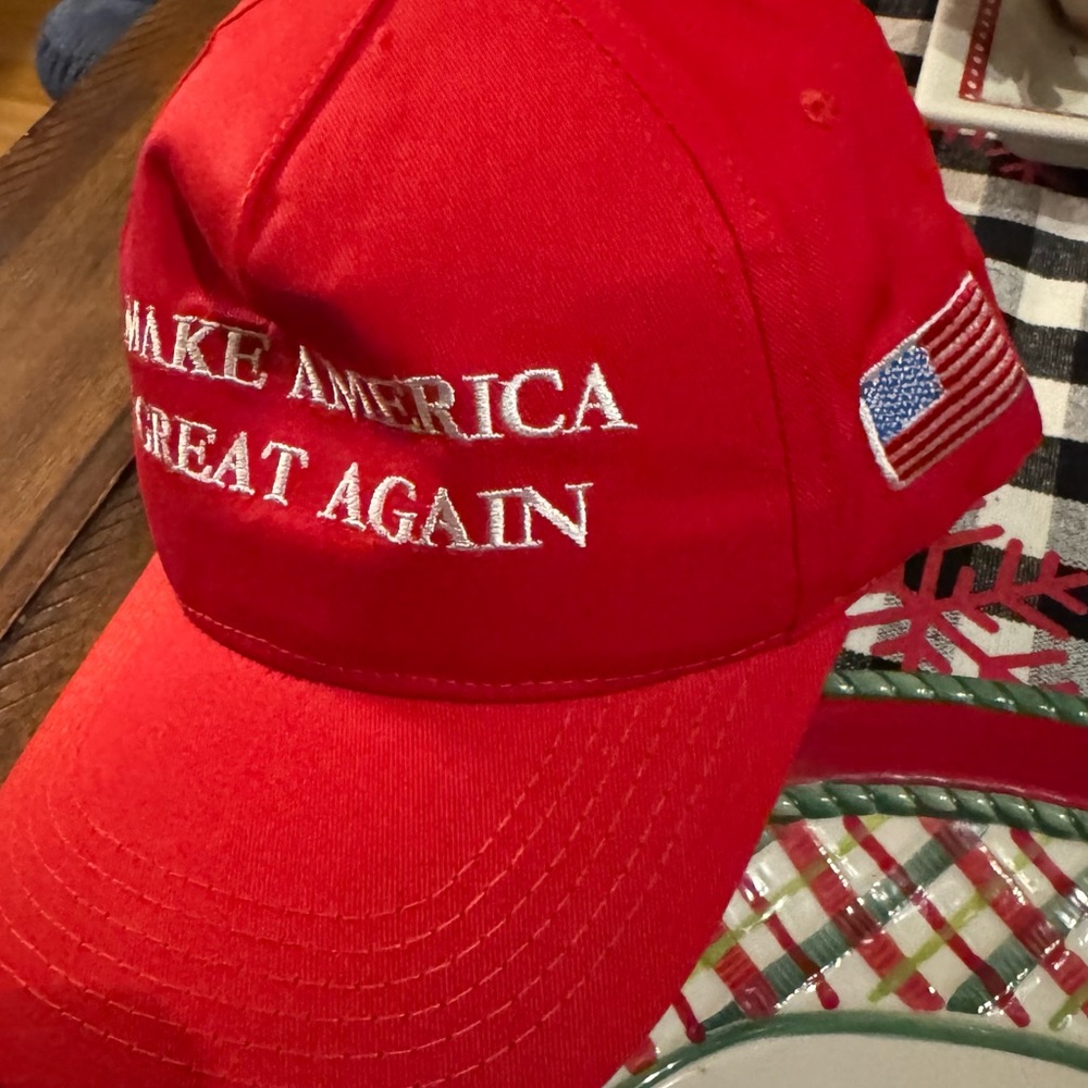 Trump Red Hat - Picture 3 of 3